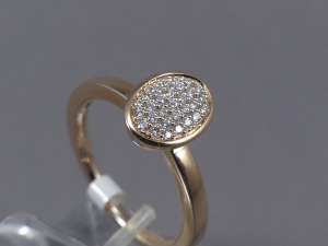 Rosé gouden ring met diamanten