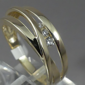 Damesring geelgoud met diamant