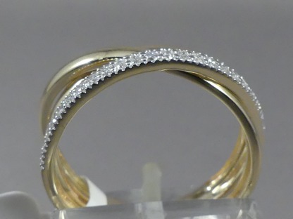 Wikkelring met diamant