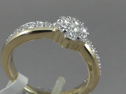 Rozet ring met diamant