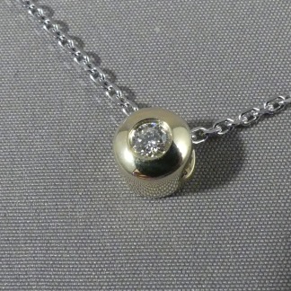 Gouden hanger diamant