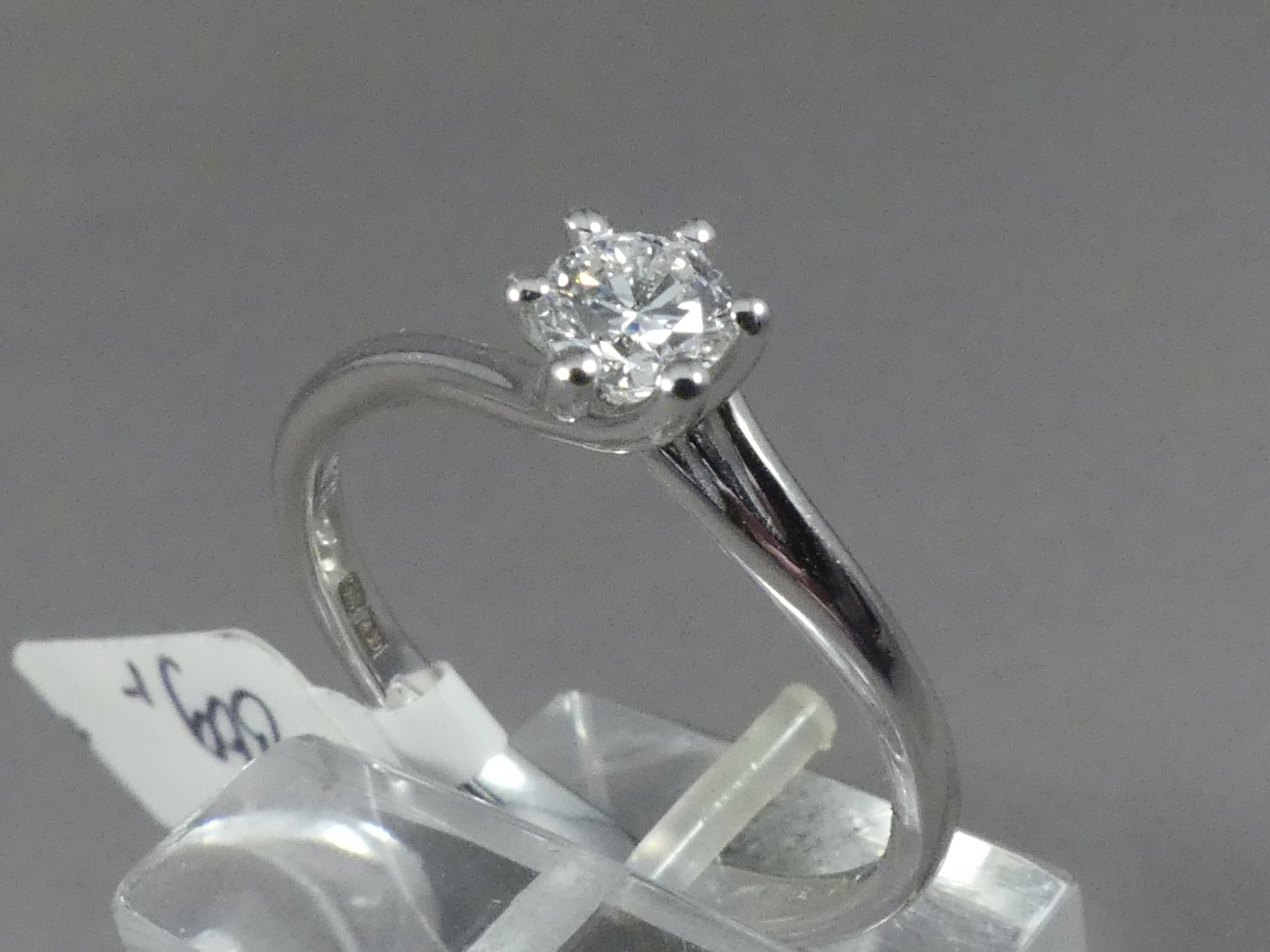 verlovingsring witgoud