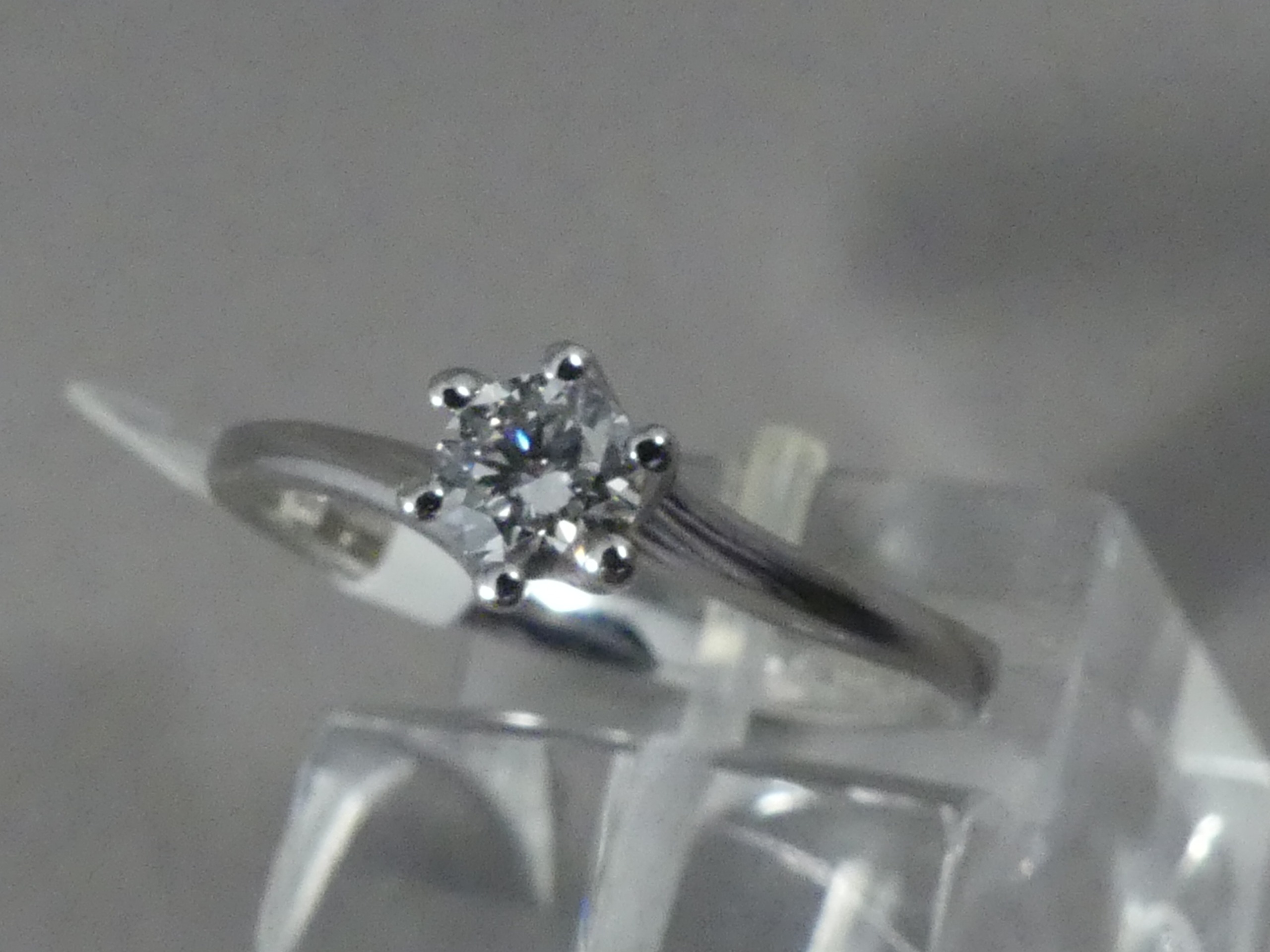 verlovingsring witgoud