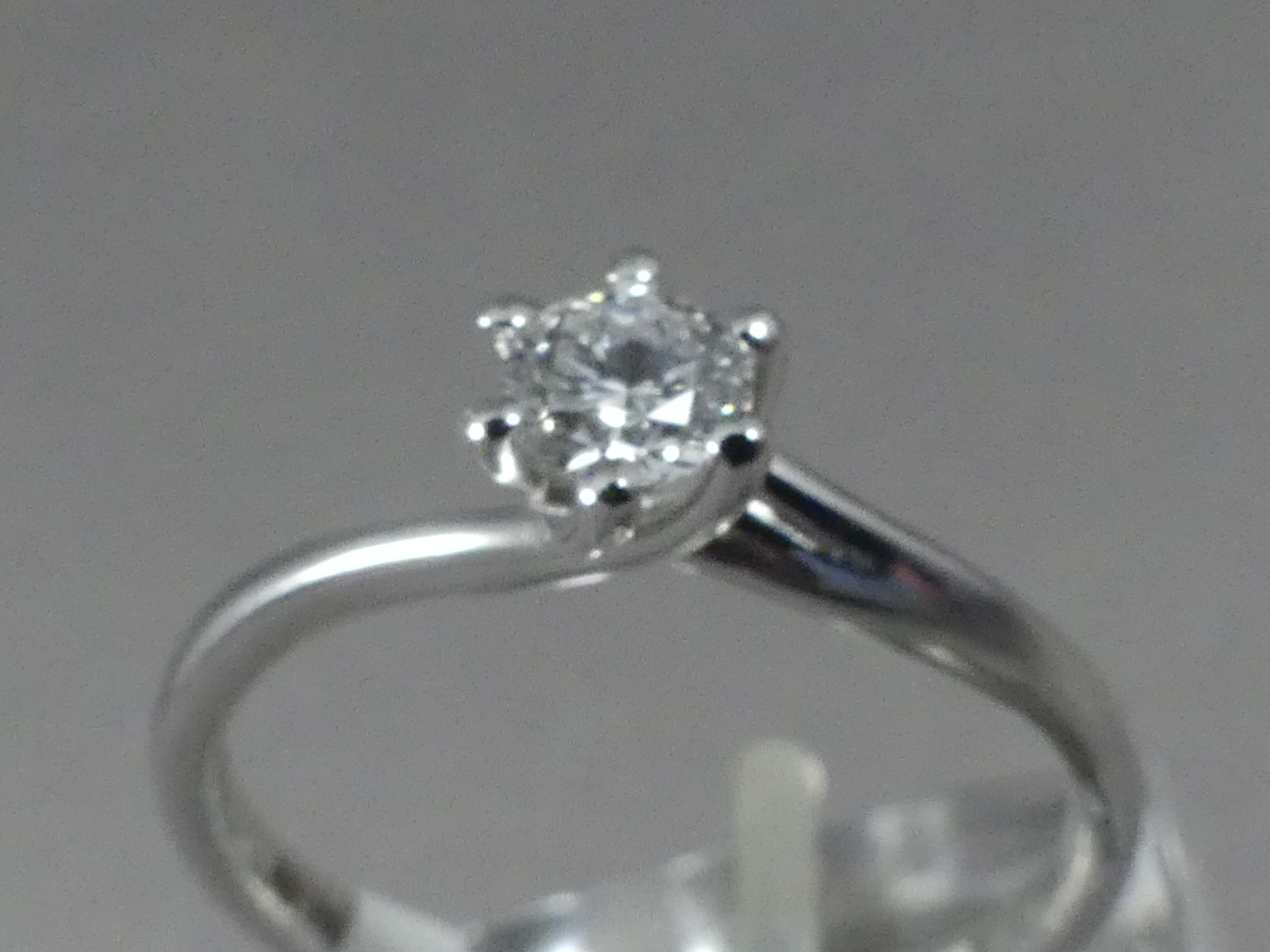 verlovingsring witgoud