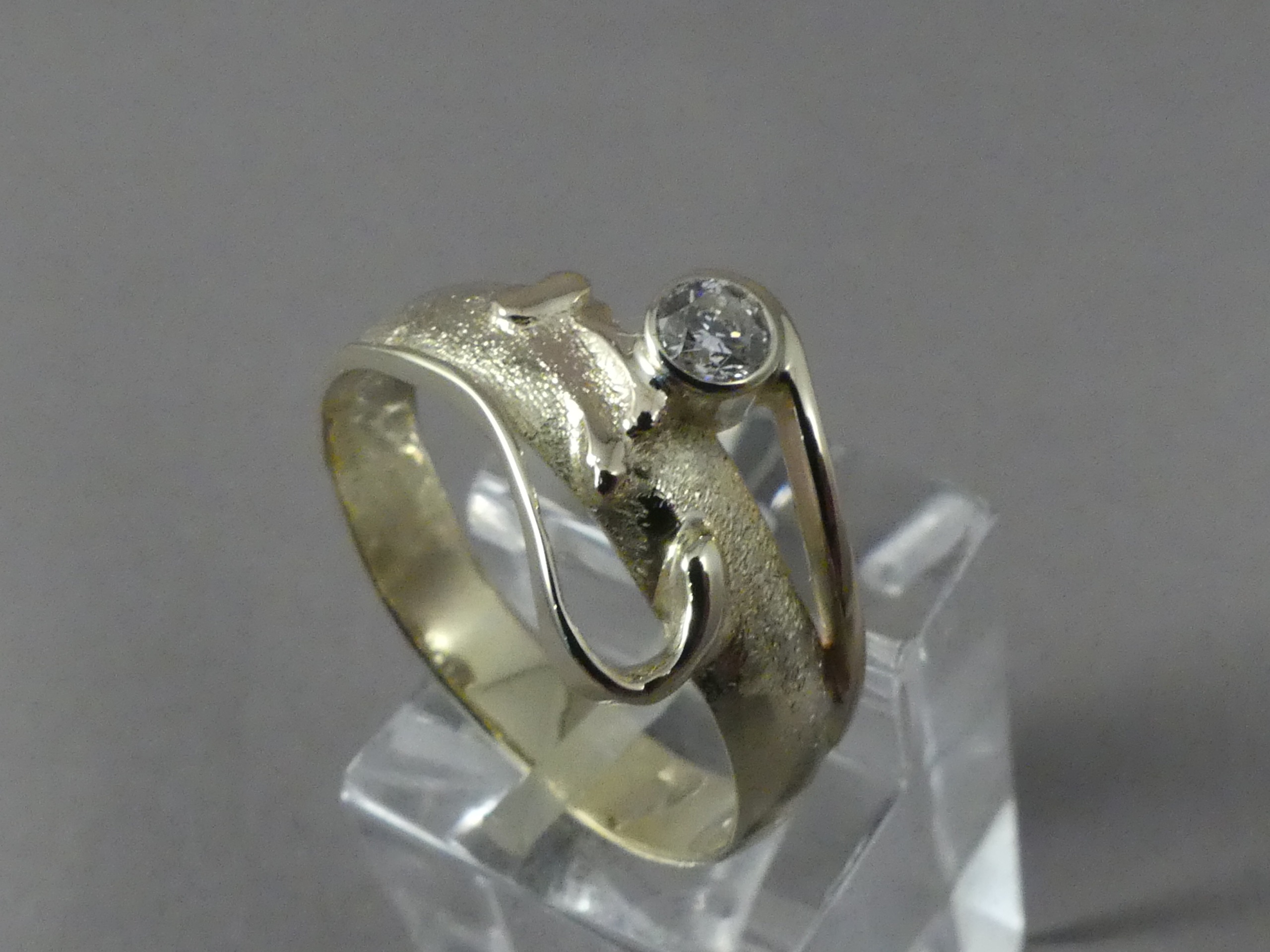 fantasie ring met diamant