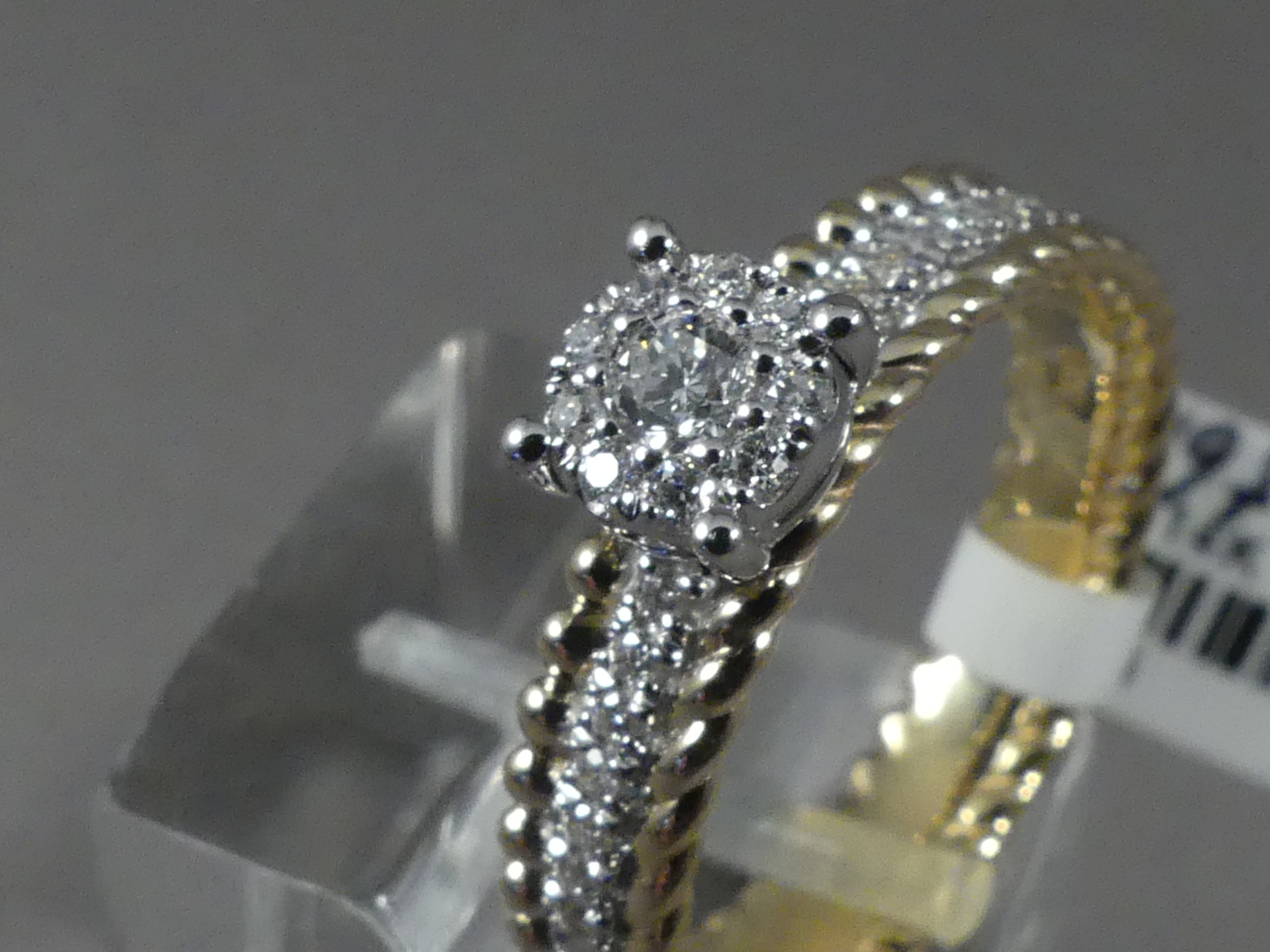 Halo ring diamant