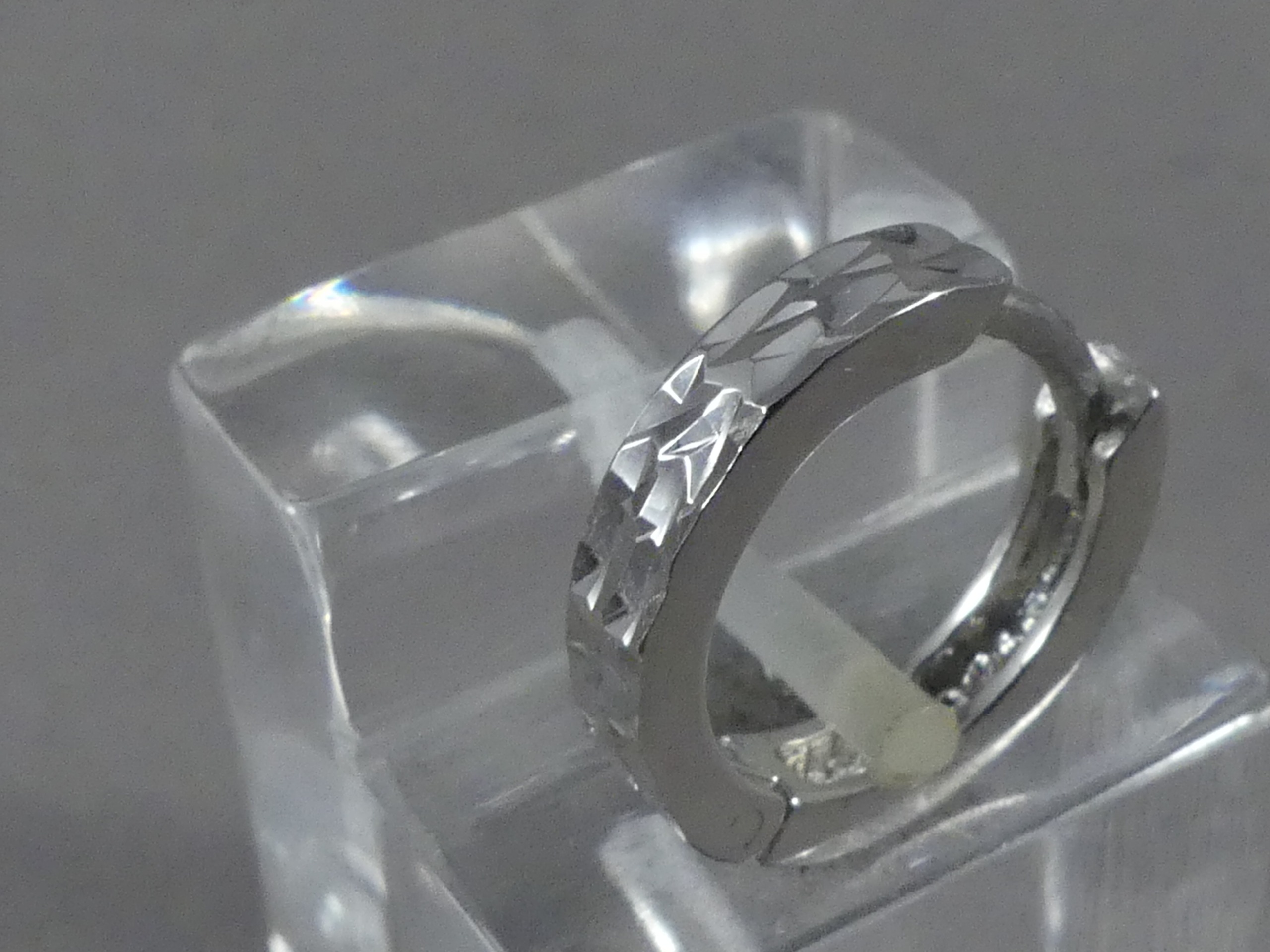 klapoorringen gediamanteerd 14 mm