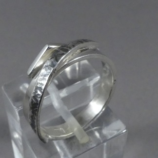 Handgemaakte damesring zilver
