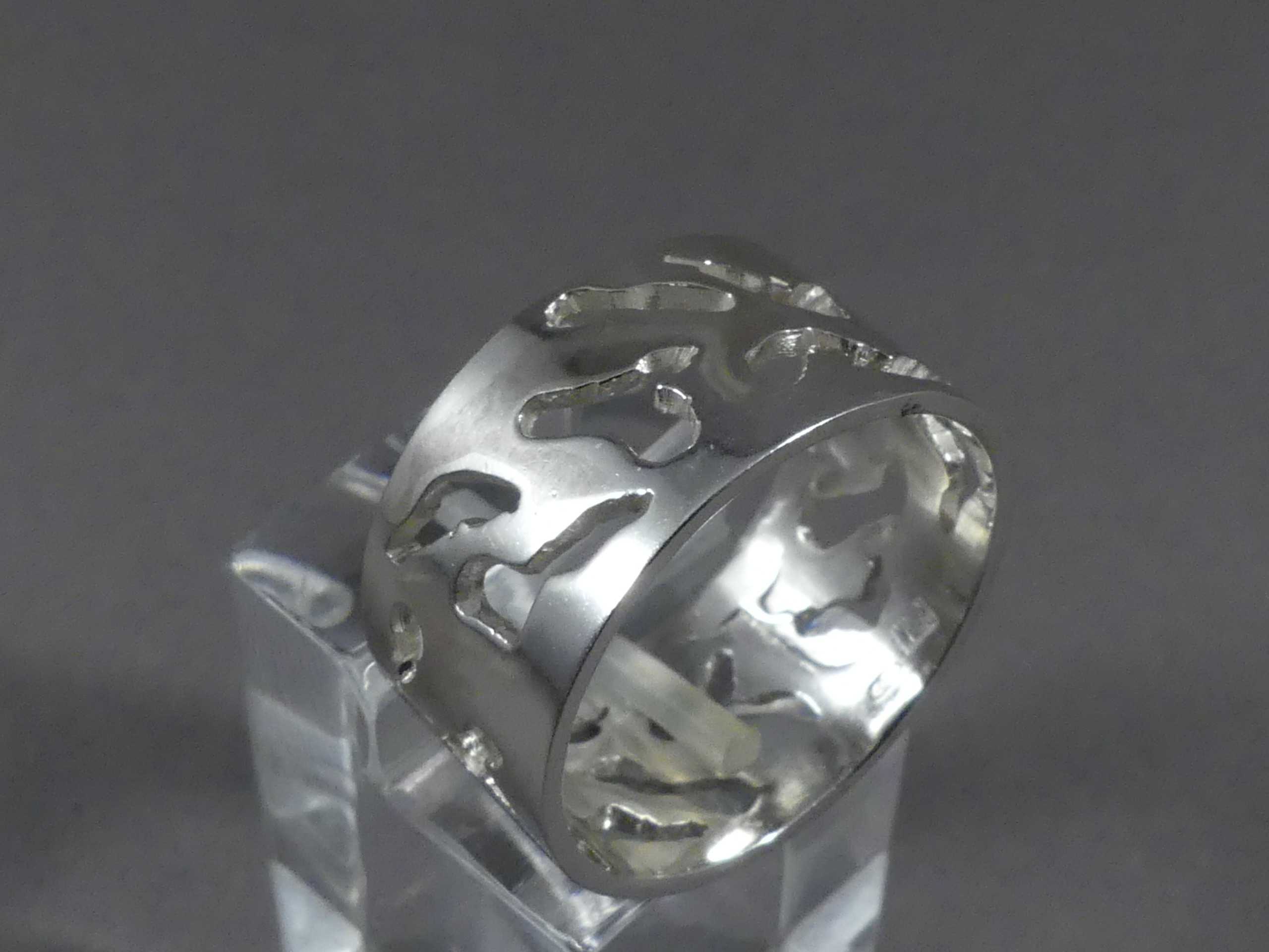 Handgemaakte damesring zilver