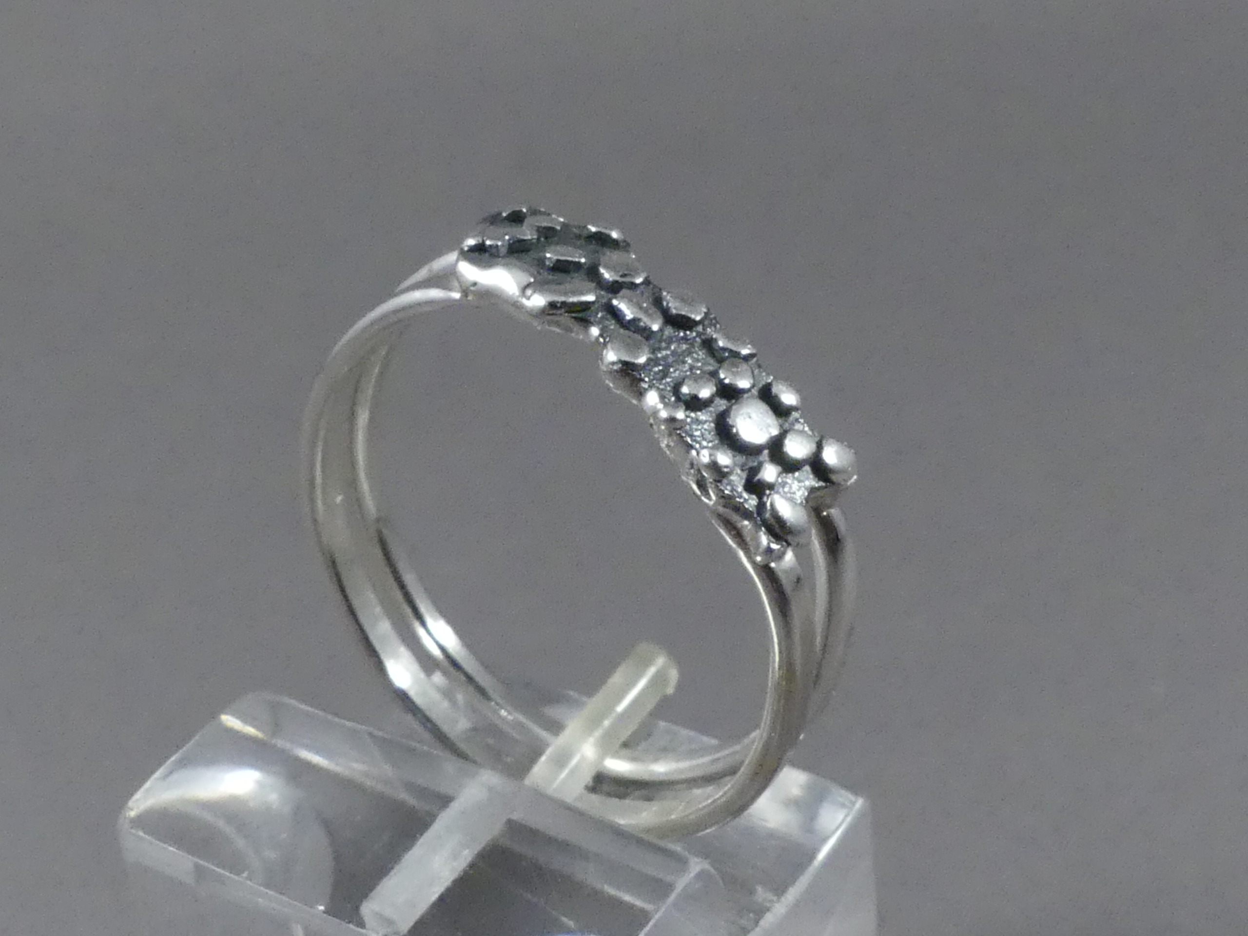 Handgemaakte damesring zilver